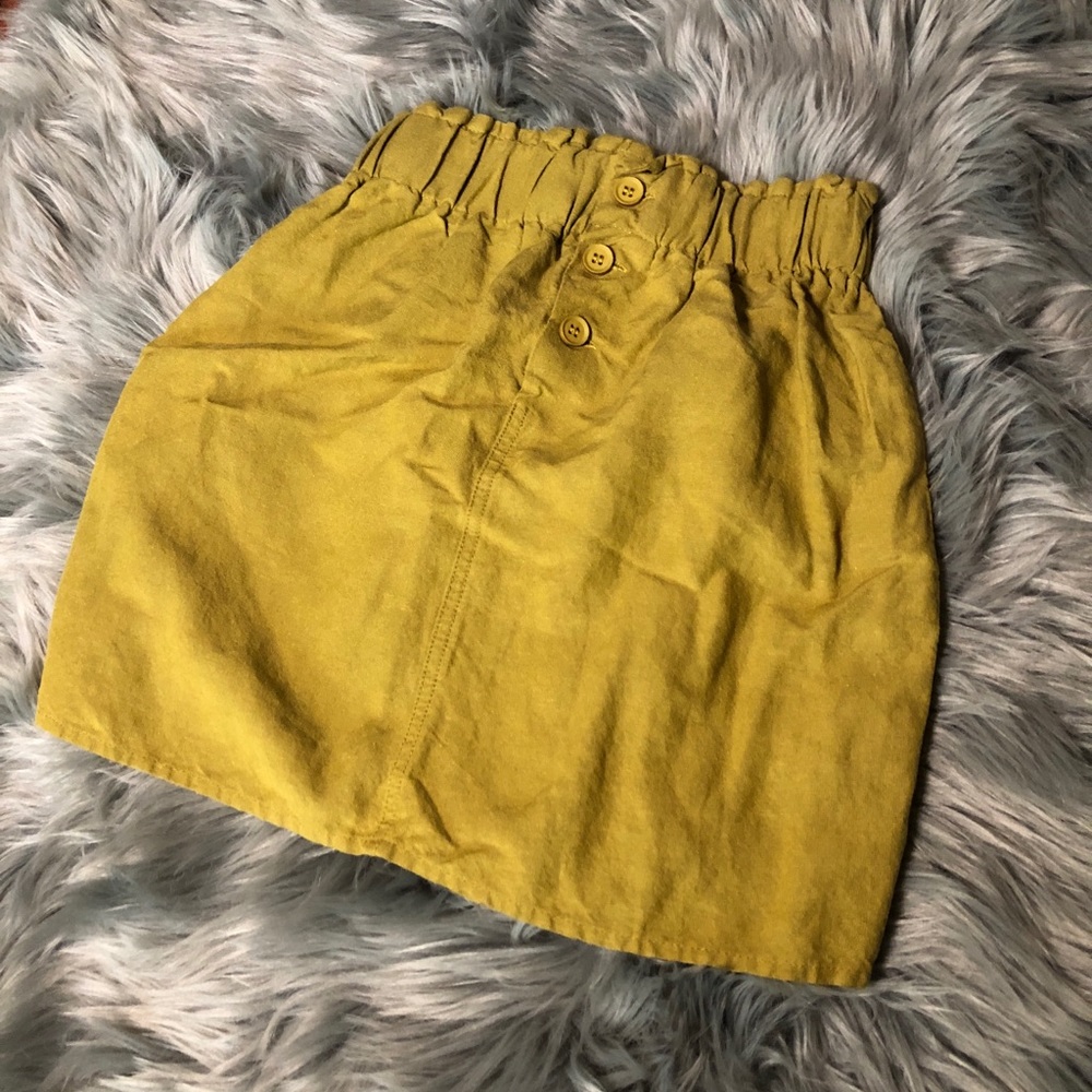 Mustard yellow skirt